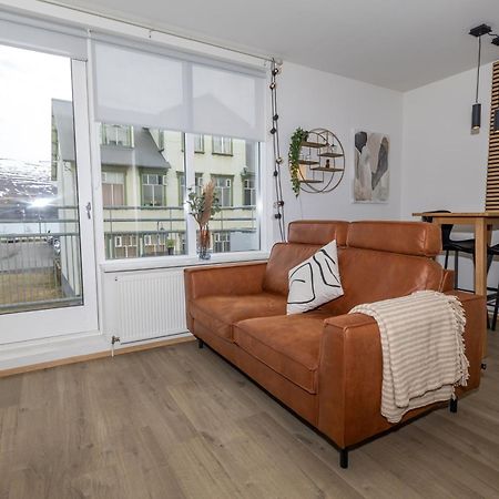 Charming Deluxe Apartment Akureyri Habitación foto