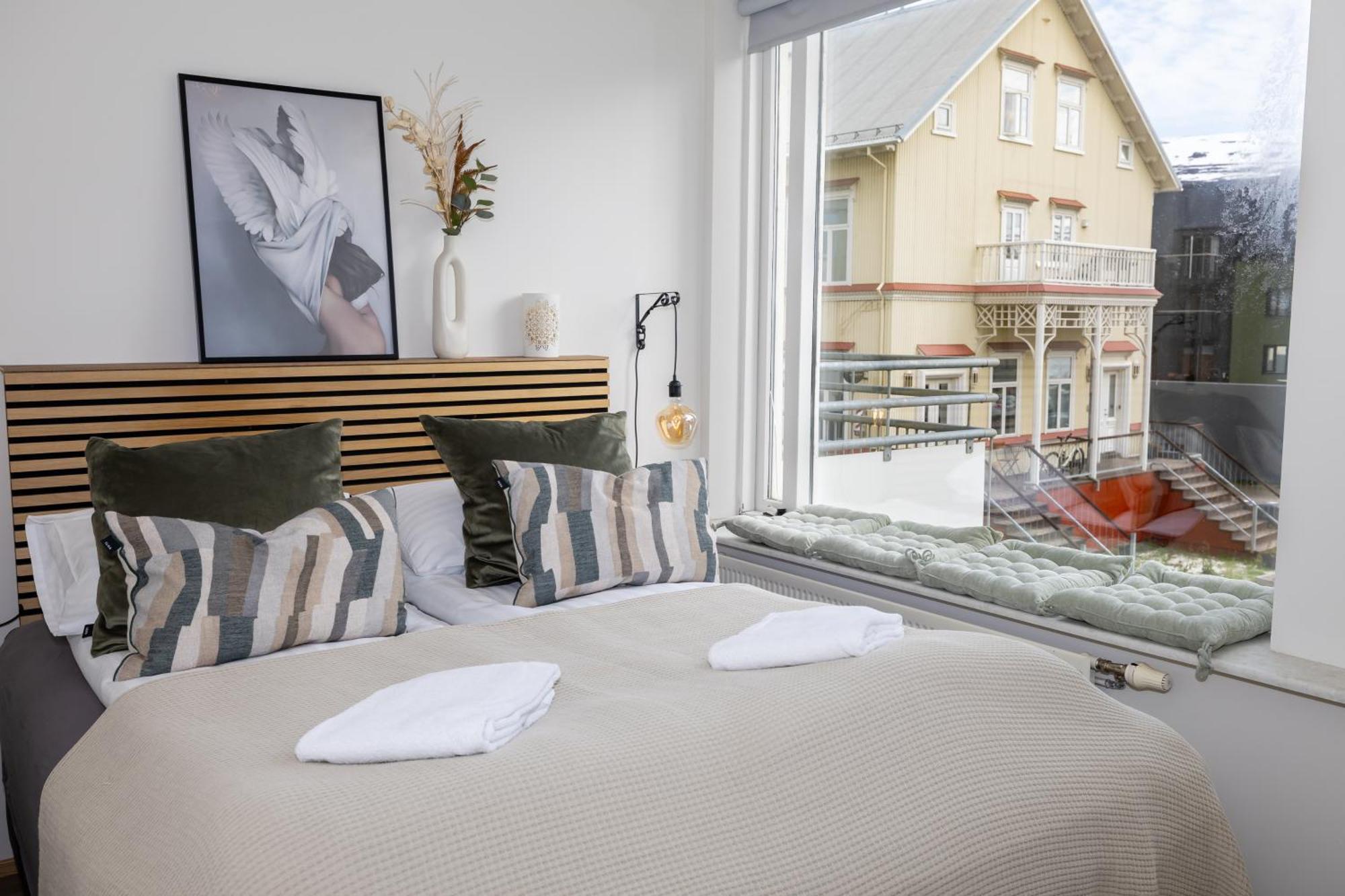 Charming Deluxe Apartment Akureyri Habitación foto