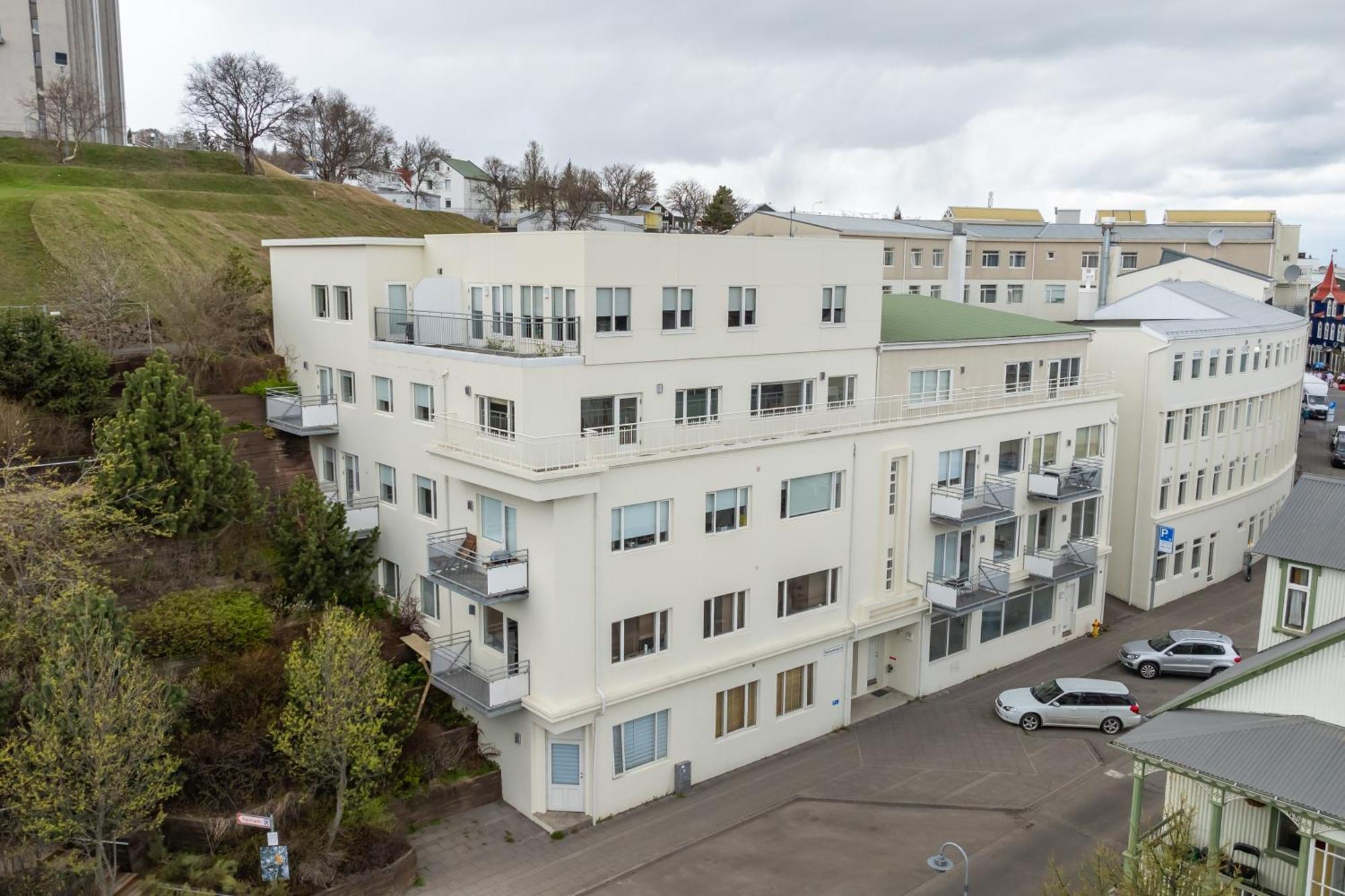 Charming Deluxe Apartment Akureyri Habitación foto