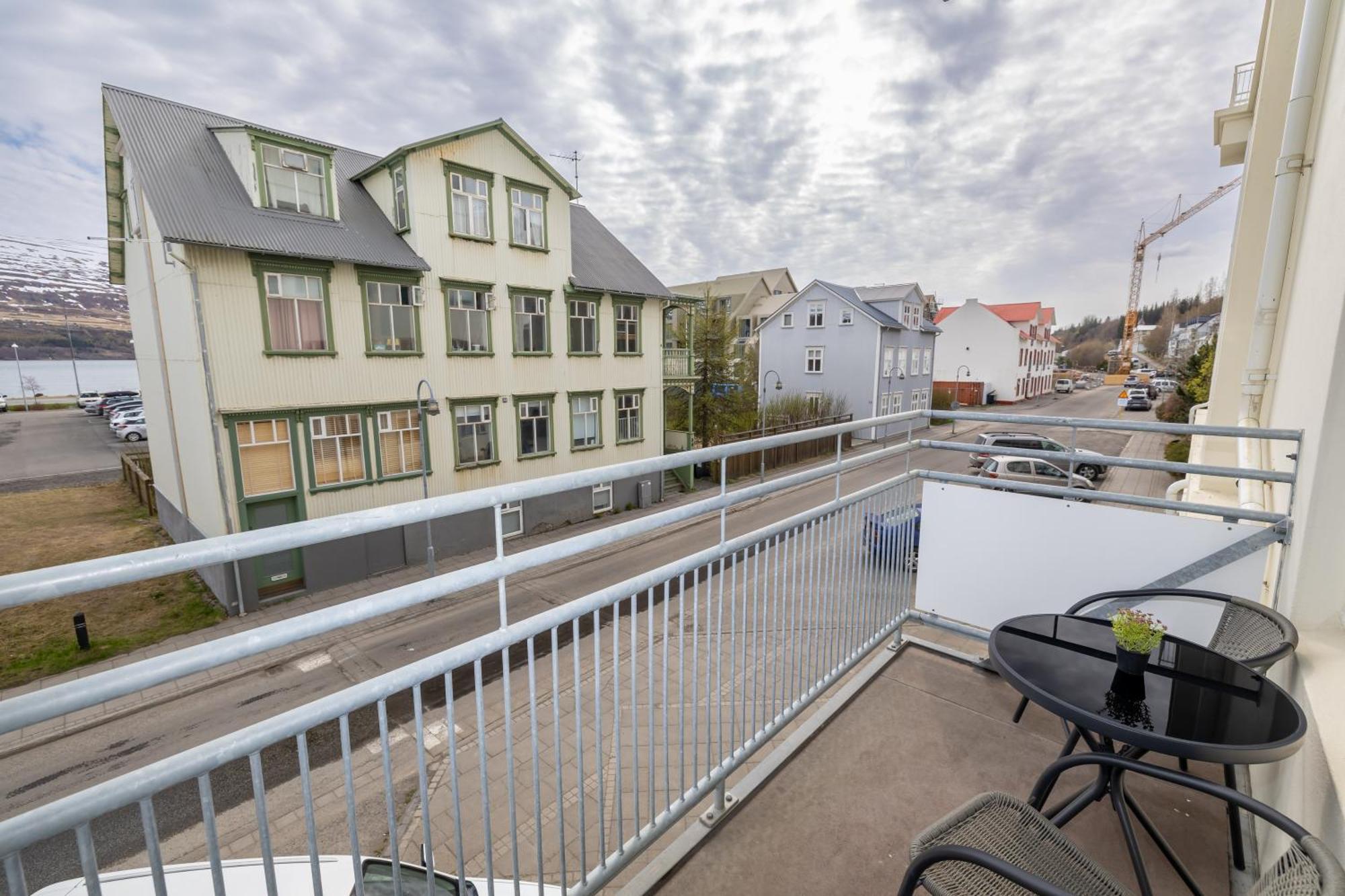 Charming Deluxe Apartment Akureyri Habitación foto