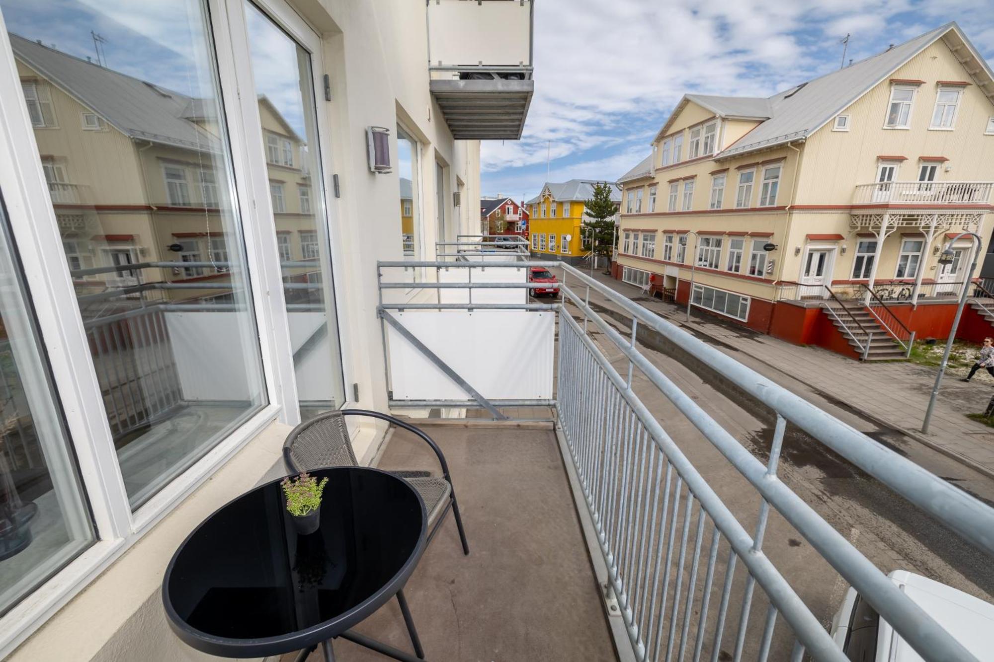 Charming Deluxe Apartment Akureyri Habitación foto